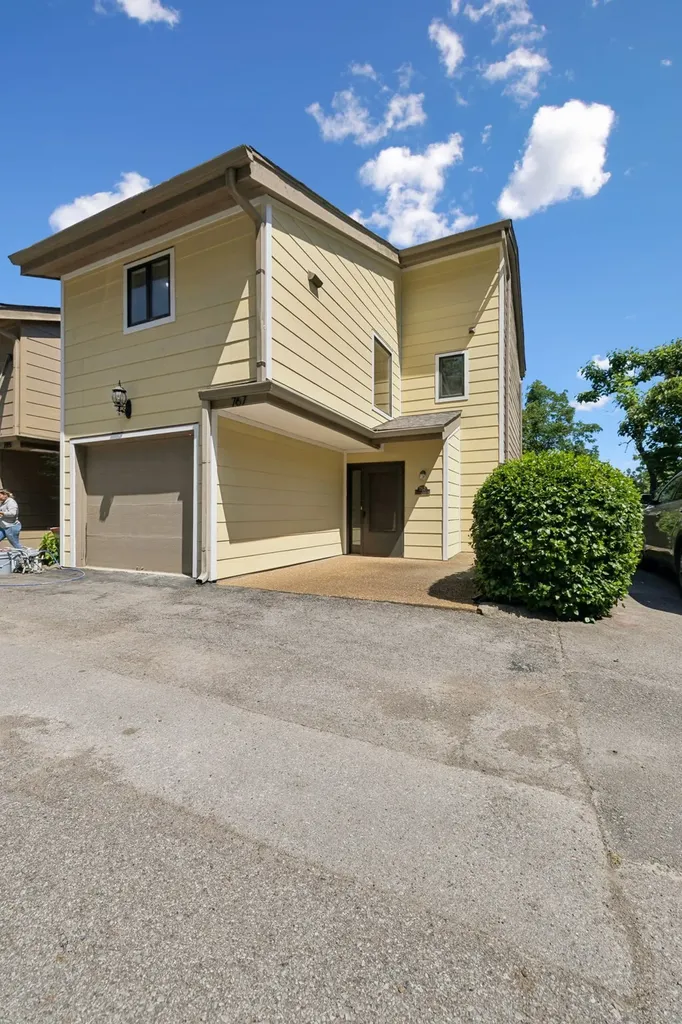 767 Harpeth Trace Drive Nashville TN 37221