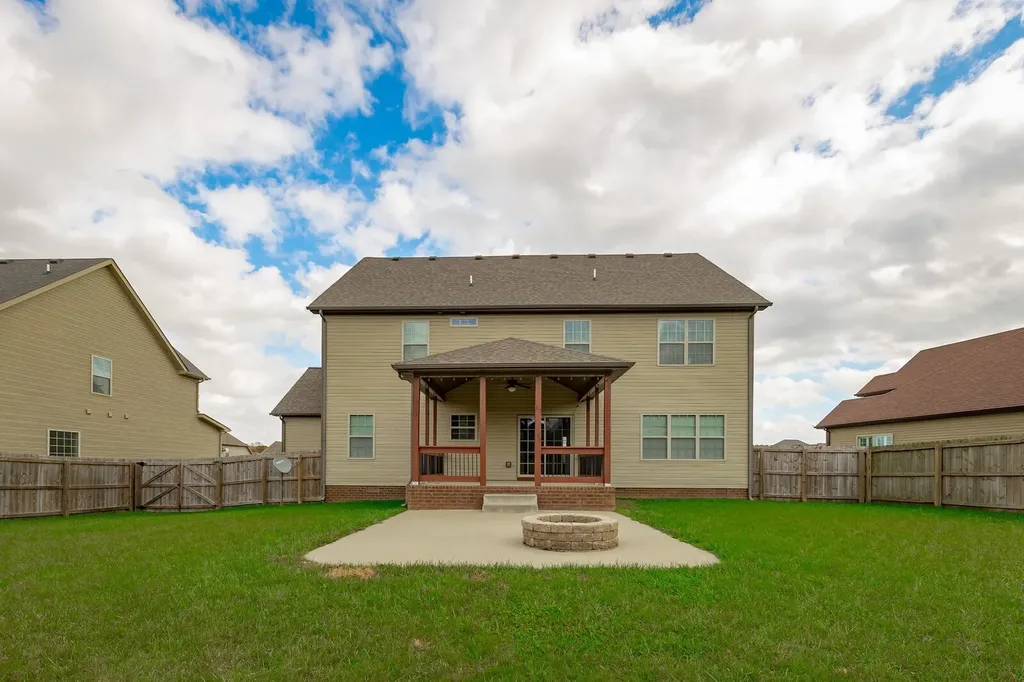 120 Overcrest Court Clarksville TN 37043