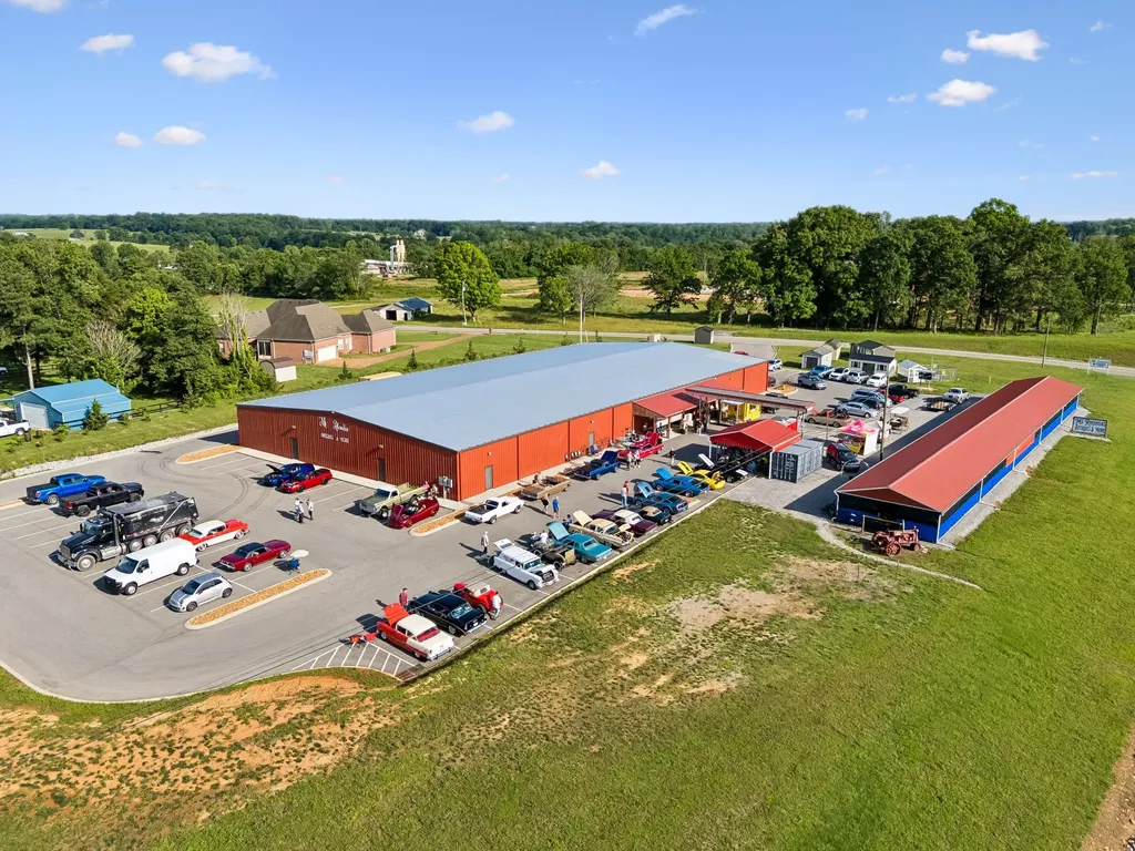 4070 Old Highway 431 Greenbrier TN 37073