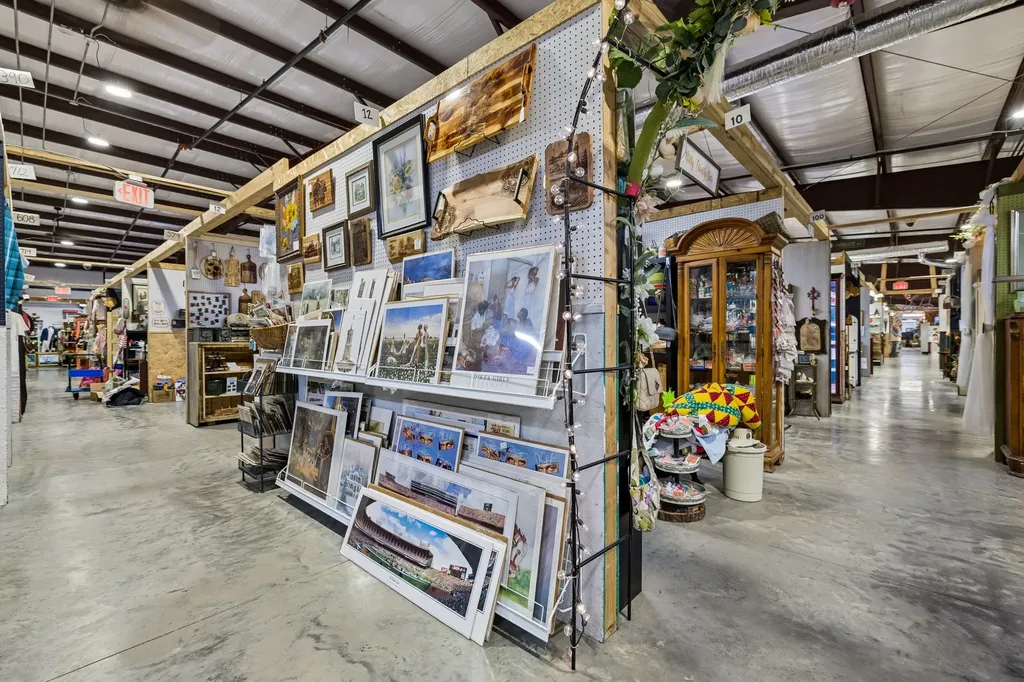 4070 Old Highway 431 Greenbrier TN 37073