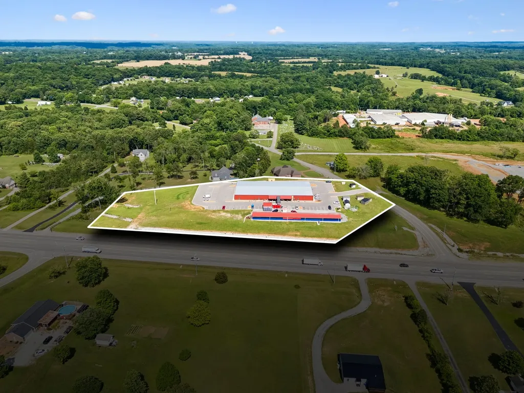 4070 Old Highway 431 Greenbrier TN 37073