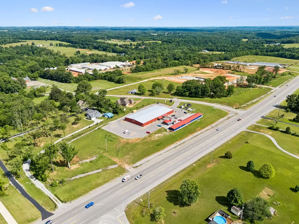 4070 Old Highway 431 Greenbrier TN 37073