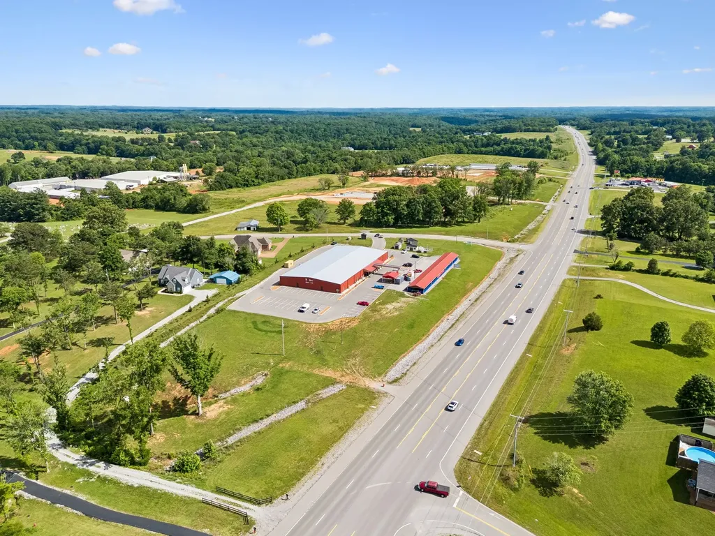 4070 Old Highway 431 Greenbrier TN 37073