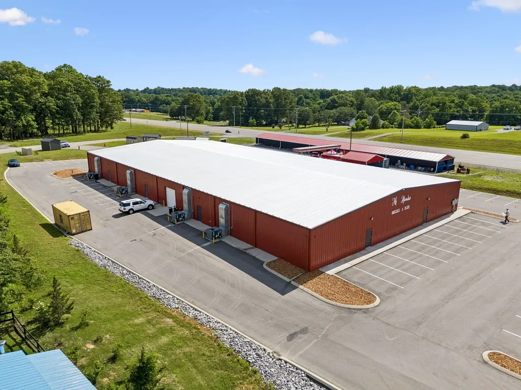 4070 Old Highway 431 Greenbrier TN 37073