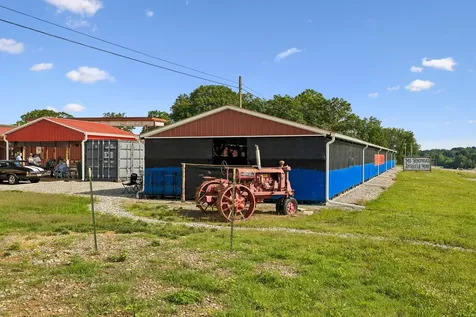 4070 Old Highway 431 Greenbrier TN 37073