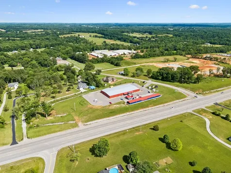 4070 Old Highway 431 Greenbrier TN 37073