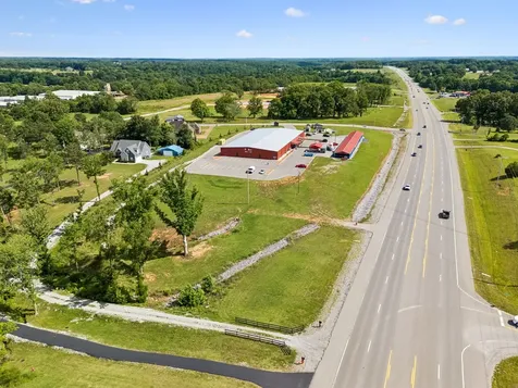 4070 Old Highway 431 Greenbrier TN 37073
