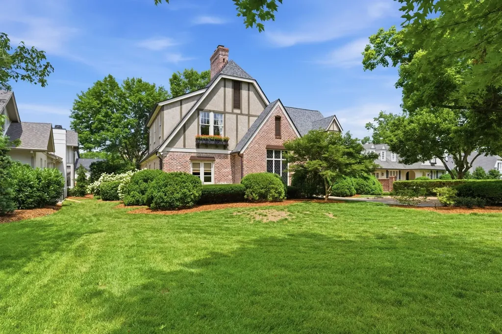 617 Westover Drive Nashville TN 37205