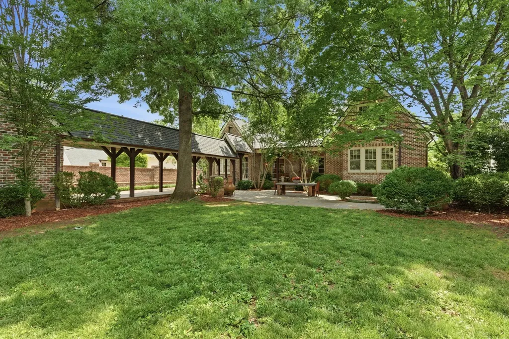 617 Westover Drive Nashville TN 37205