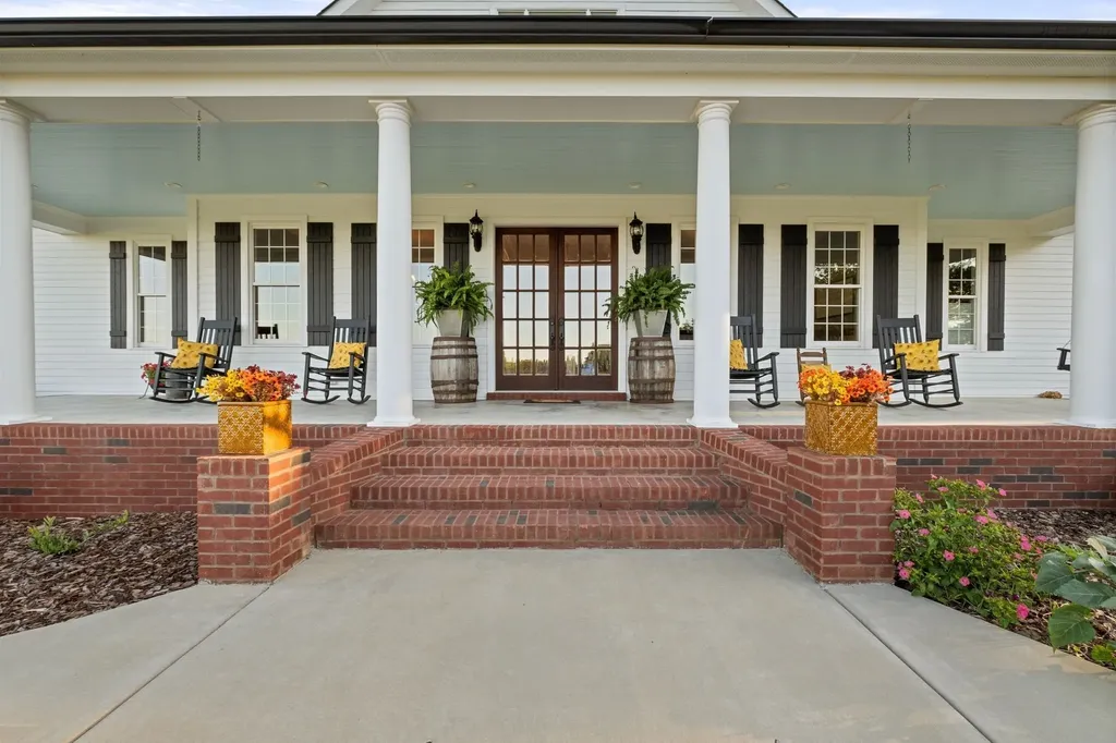 1421 Lawrence Lane Springfield TN 37172