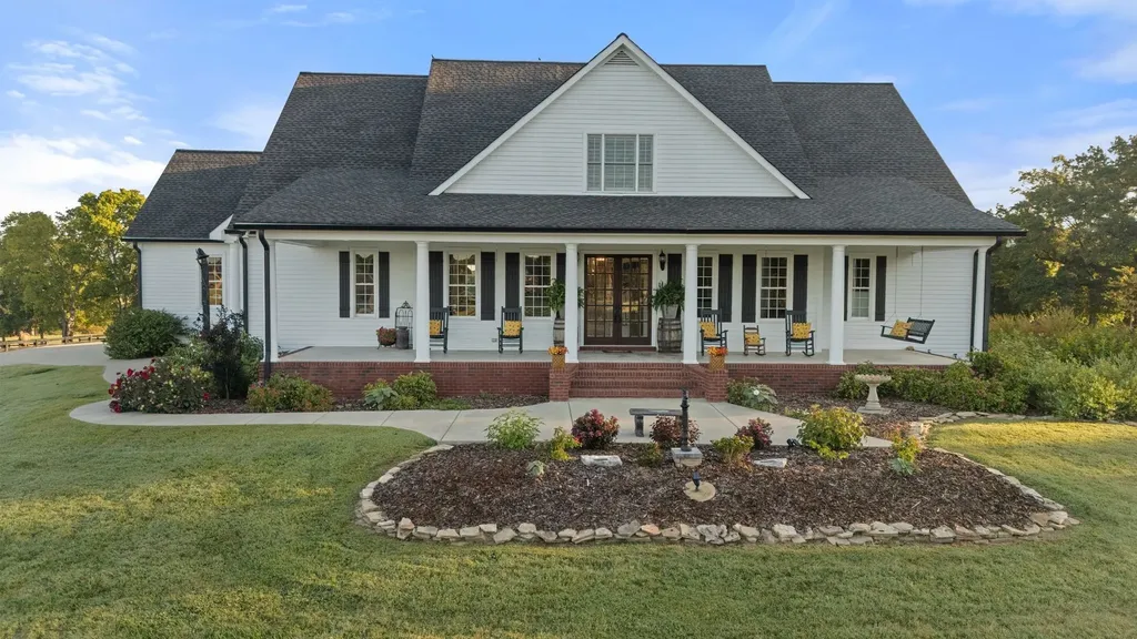 1421 Lawrence Lane Springfield TN 37172