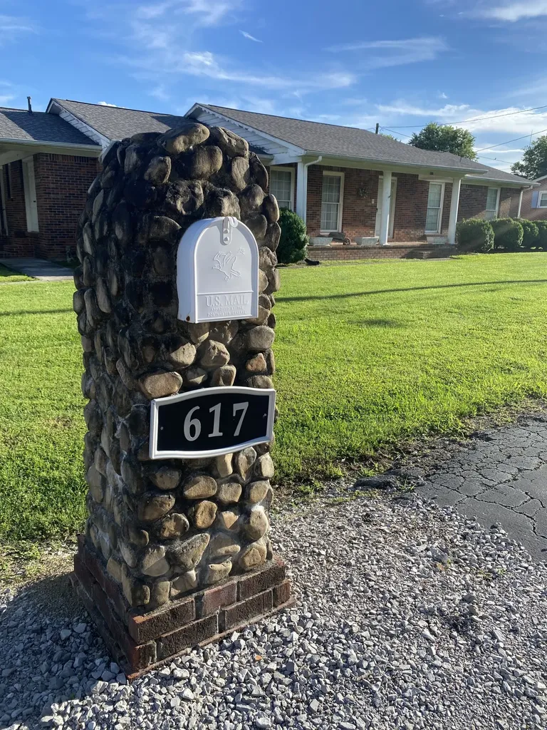 615 Cill Street Smithville TN 37166