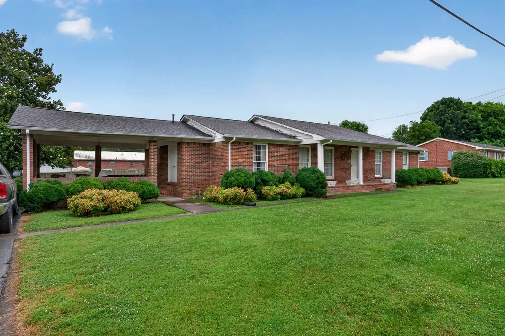 615 Cill Street Smithville TN 37166