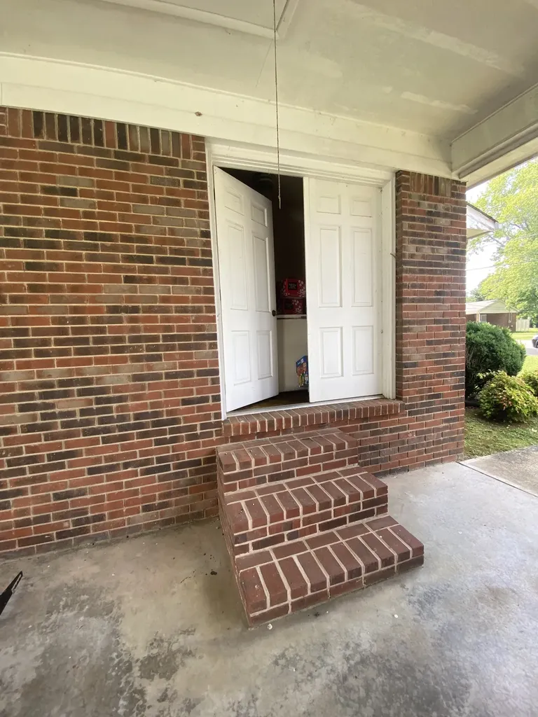 615 Cill Street Smithville TN 37166