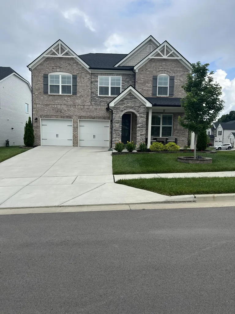 215 Heartland Drive Mount Juliet TN 37122
