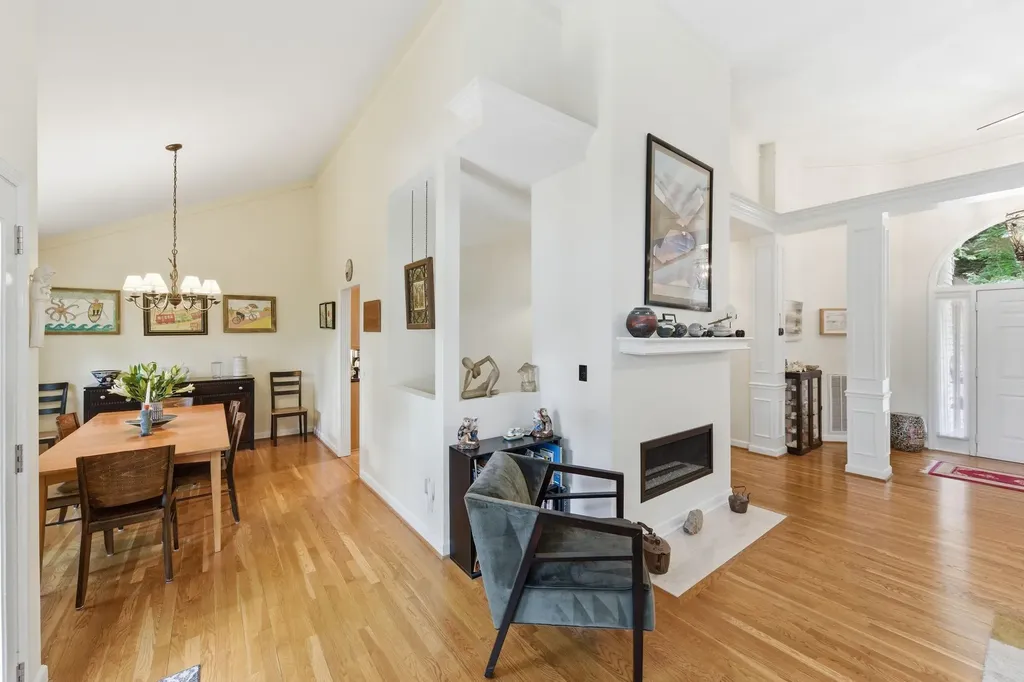 105 Stoneway Close Nashville TN 37209