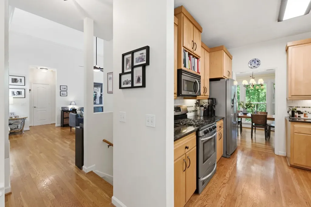 105 Stoneway Close Nashville TN 37209