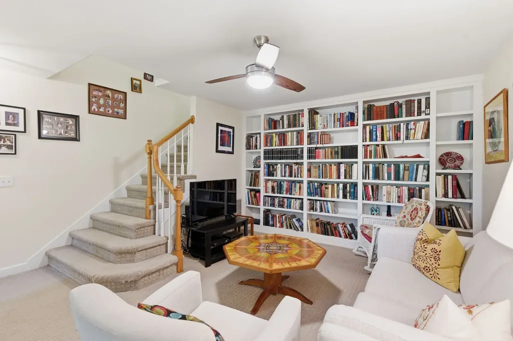 105 Stoneway Close Nashville TN 37209