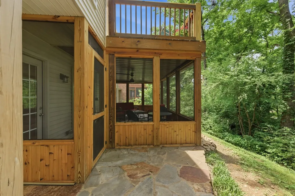 105 Stoneway Close Nashville TN 37209