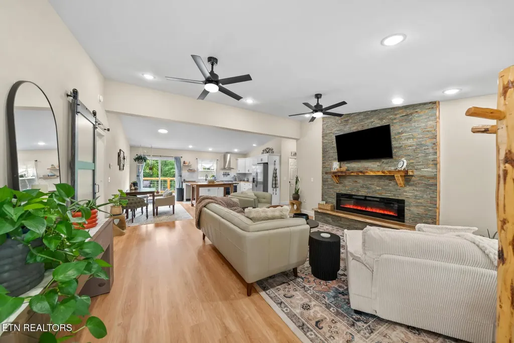909 Remington Road Jamestown TN 38556