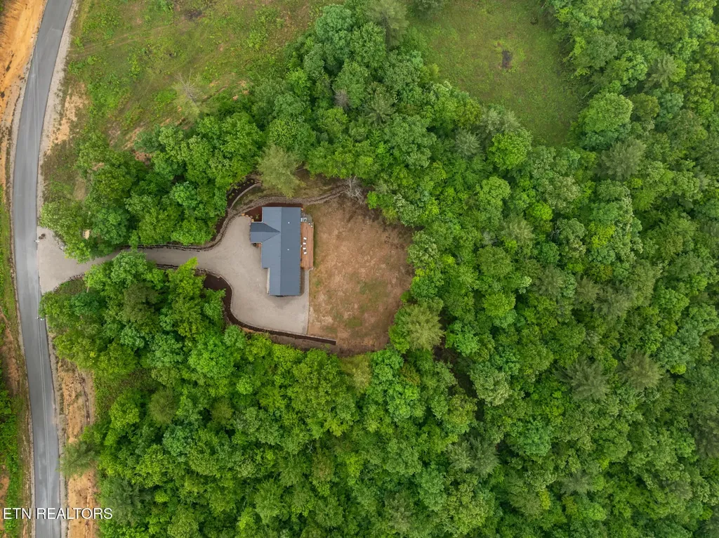 909 Remington Road Jamestown TN 38556