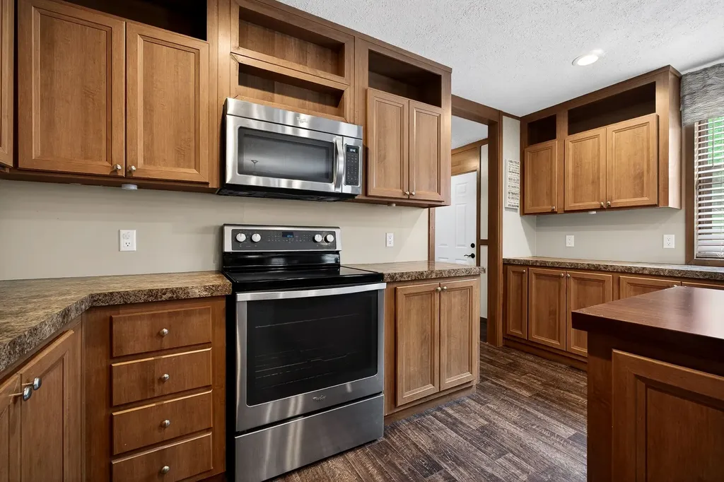 130 E Main Street Dowelltown TN 37059