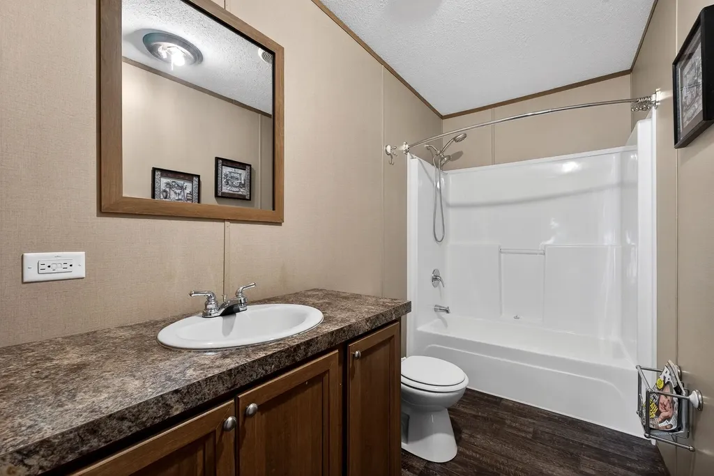 130 E Main Street Dowelltown TN 37059
