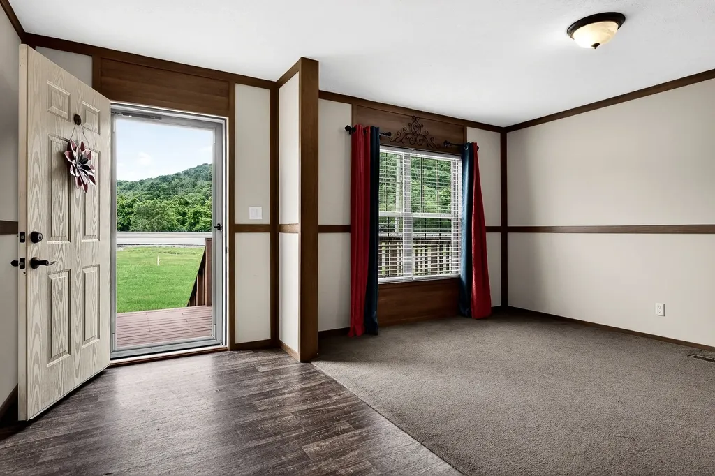 130 E Main Street Dowelltown TN 37059