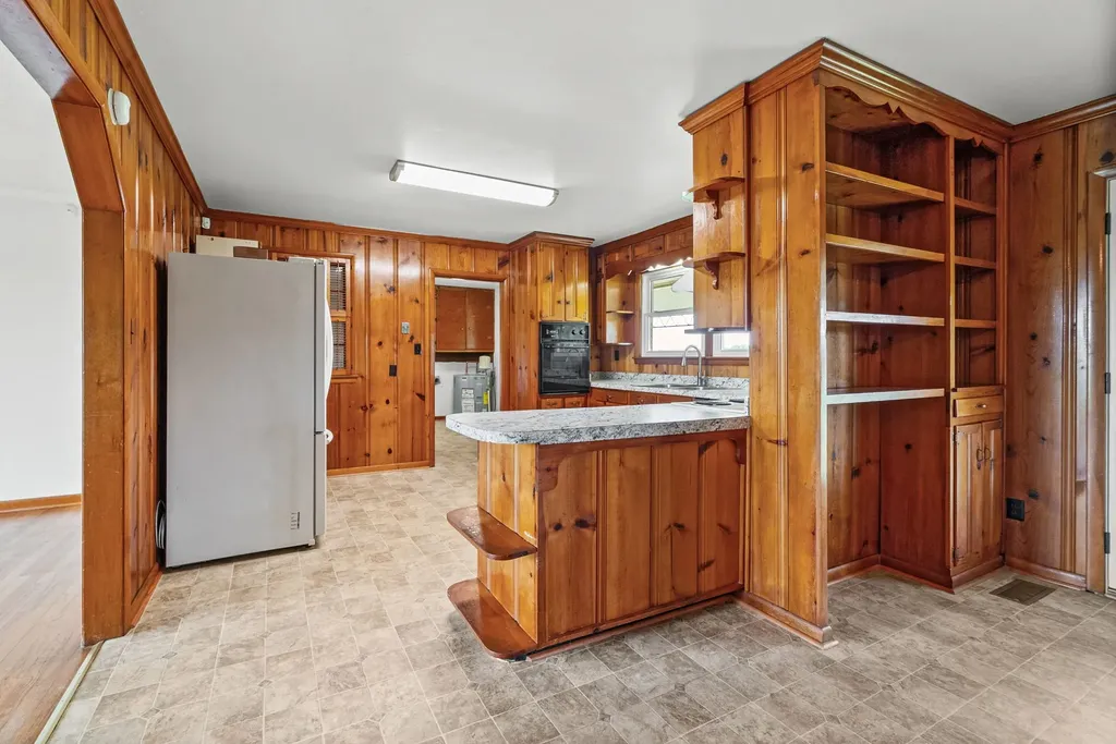 3561 Pickering Road Adams TN 37010