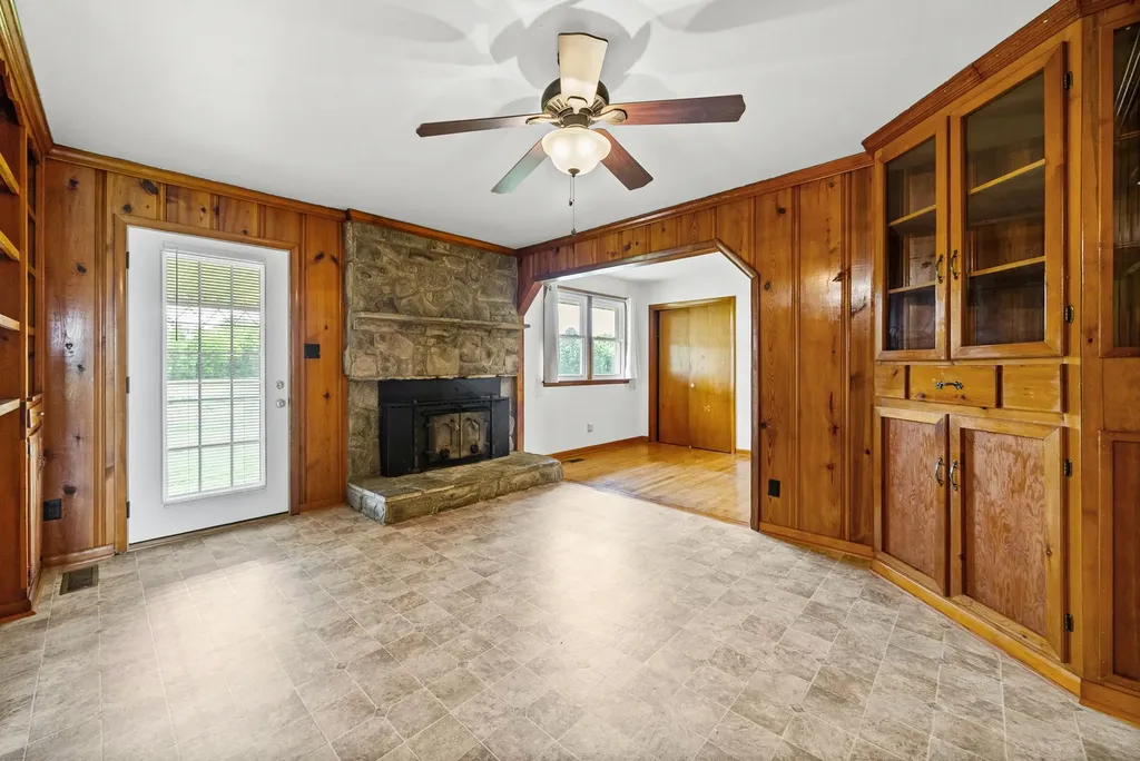 3561 Pickering Road Adams TN 37010