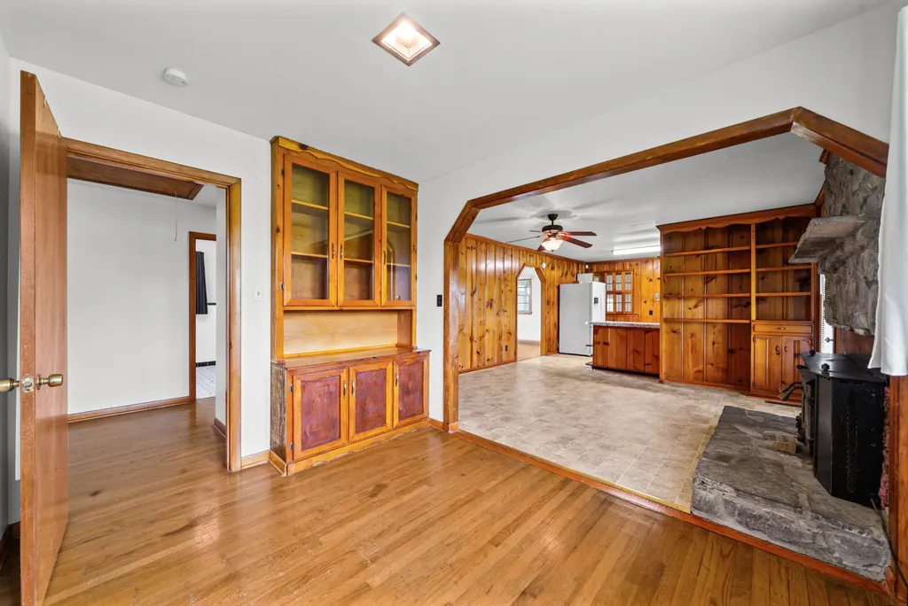 3561 Pickering Road Adams TN 37010