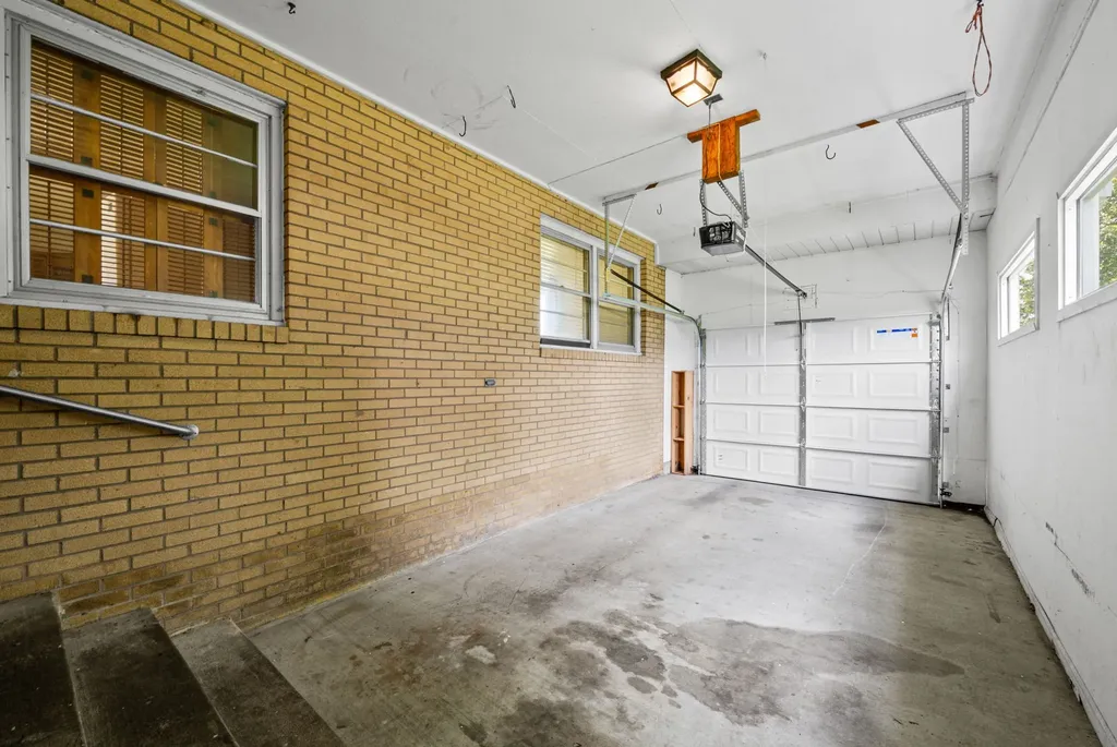 3561 Pickering Road Adams TN 37010