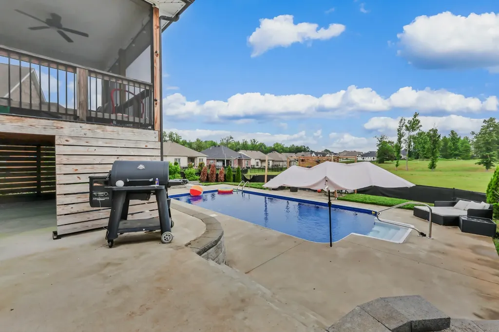1573 Hereford Boulevard Clarksville TN 37043