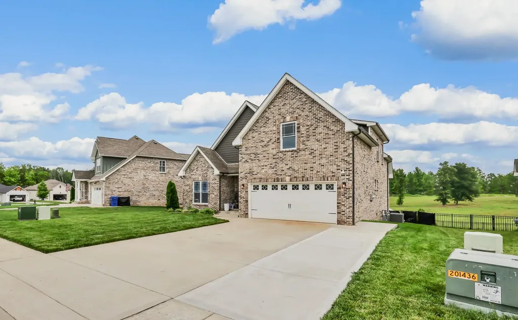 1573 Hereford Boulevard Clarksville TN 37043