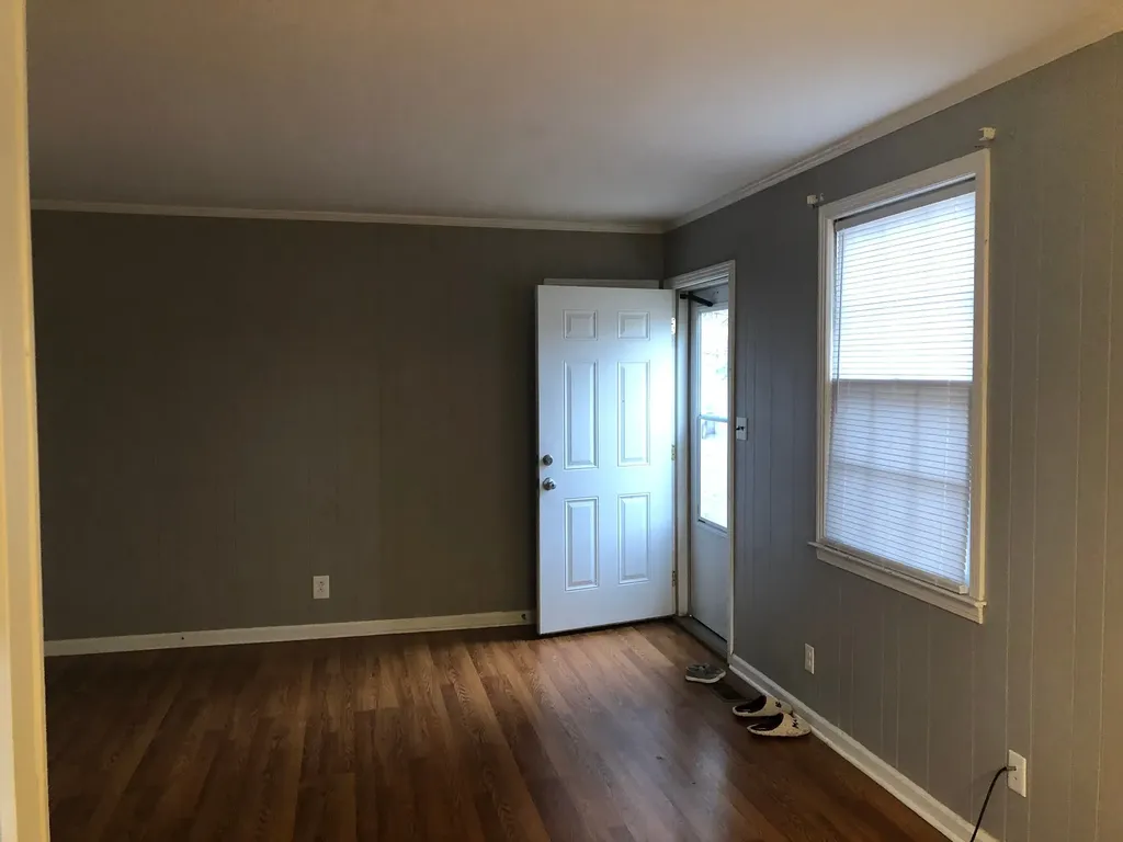 225 Old Hopkinsville Highway Clarksville TN 37042