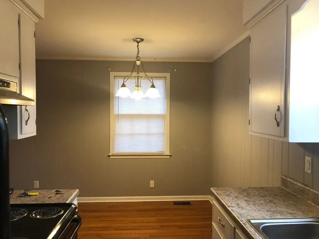 225 Old Hopkinsville Highway Clarksville TN 37042