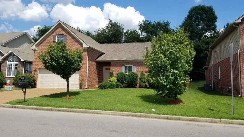 7908 Oakfield Grove Brentwood TN 37027