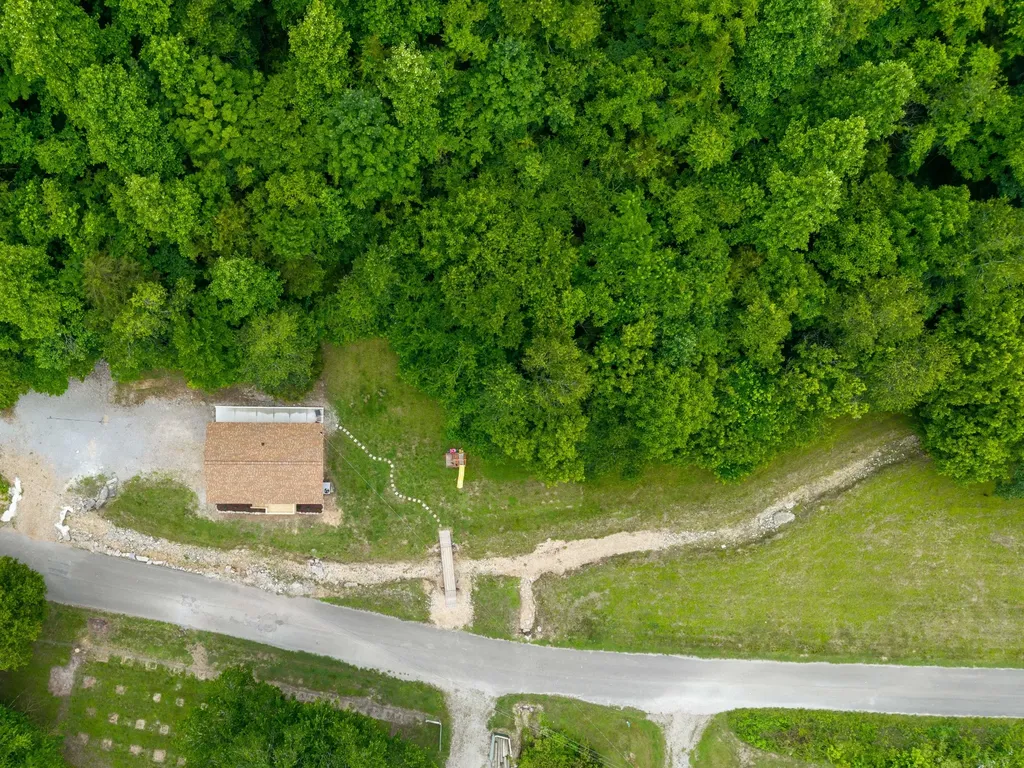 1771 Hurricane Creek Road Woodbury TN 37190