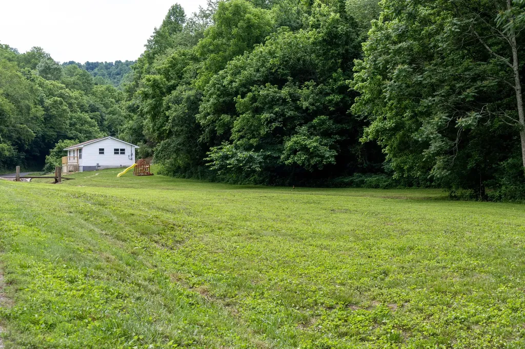 1771 Hurricane Creek Road Woodbury TN 37190