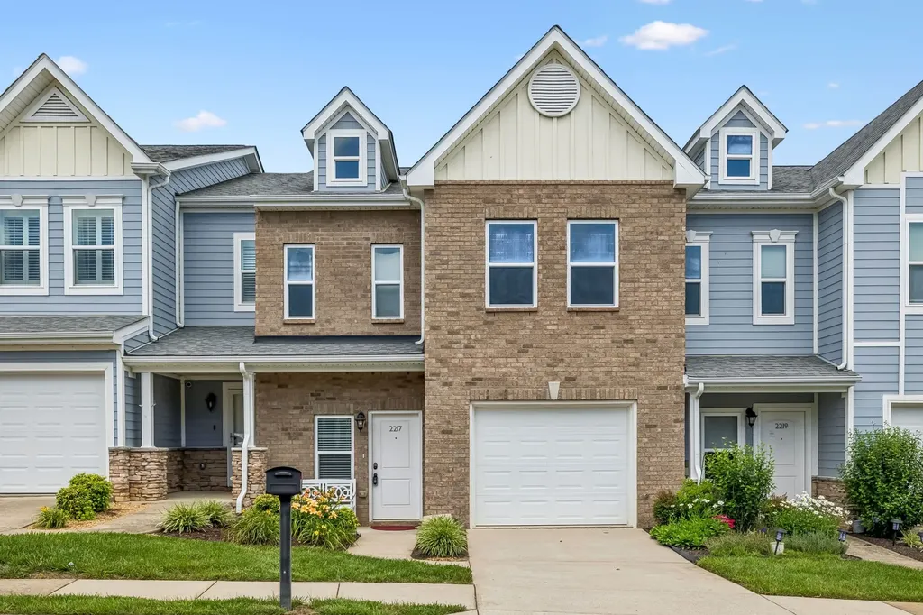 2217 Drone Way Columbia TN 38401