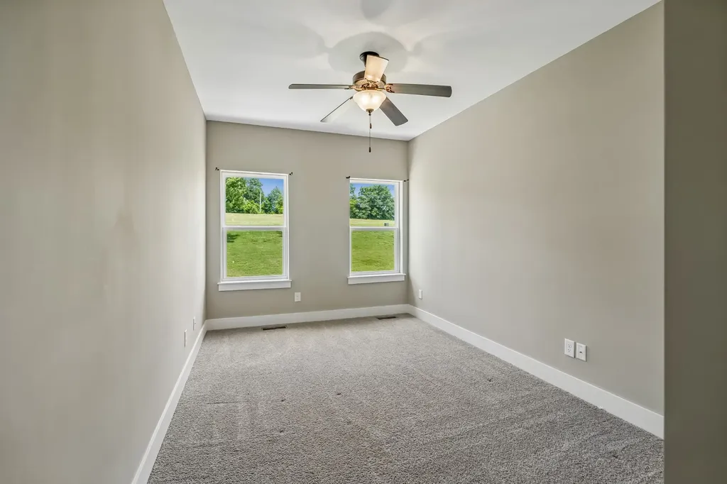 2217 Drone Way Columbia TN 38401