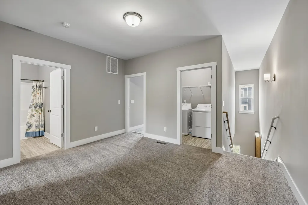 2217 Drone Way Columbia TN 38401
