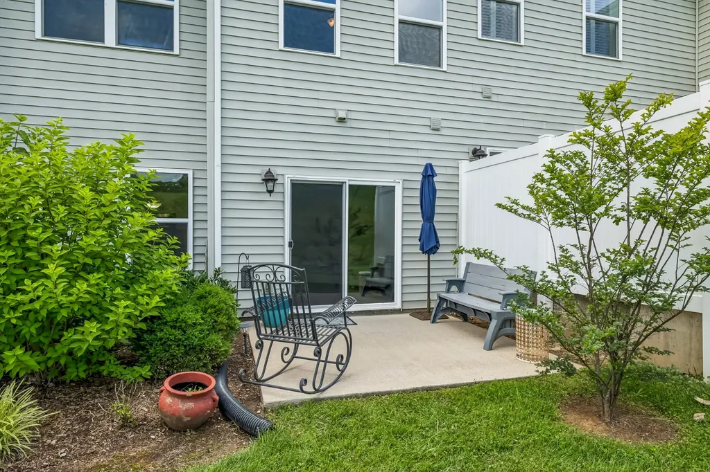 2217 Drone Way Columbia TN 38401