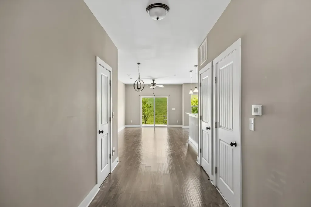2217 Drone Way Columbia TN 38401