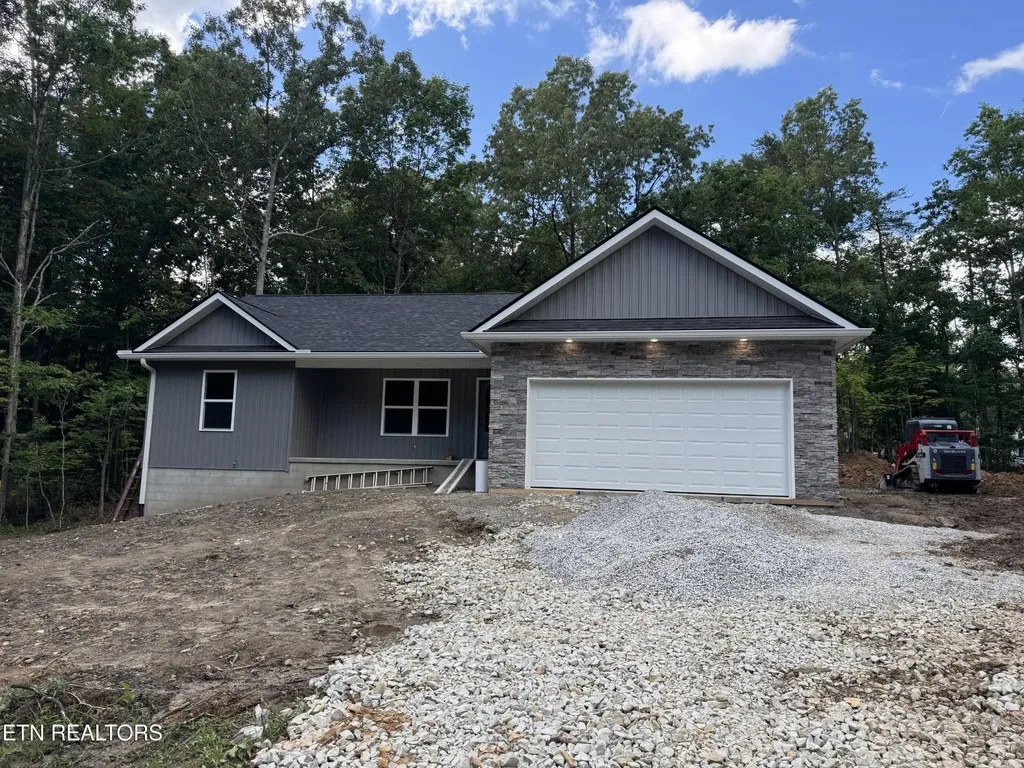 Crossville TN, 717 Oneida Lane