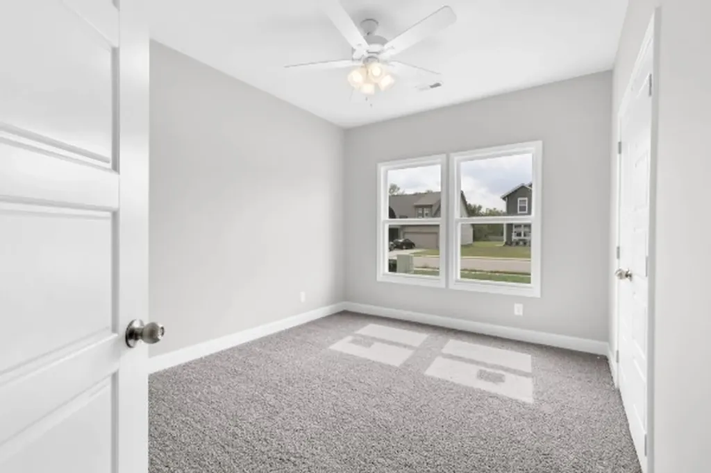 18 Miller Farm Clarksville TN 37043
