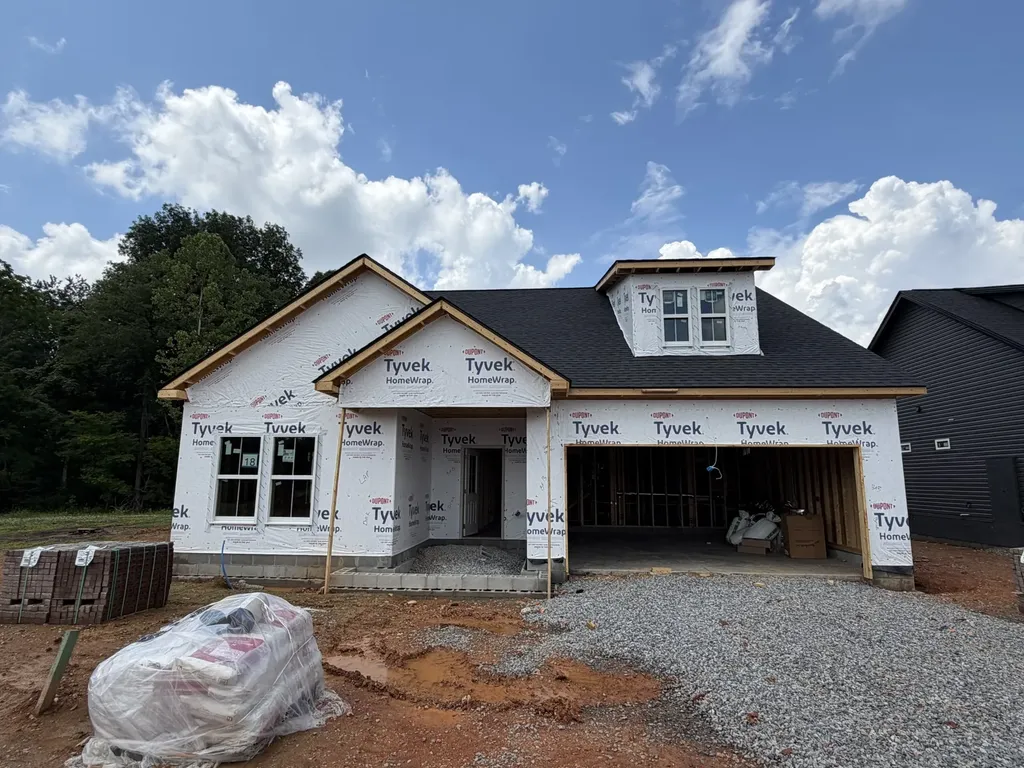 18 Miller Farm Clarksville TN 37043