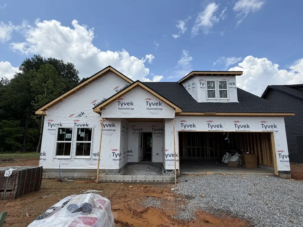 18 Miller Farm Clarksville TN 37043