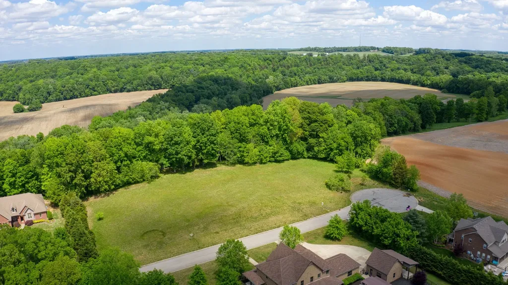 22 Port Royal Estate Adams TN 37010