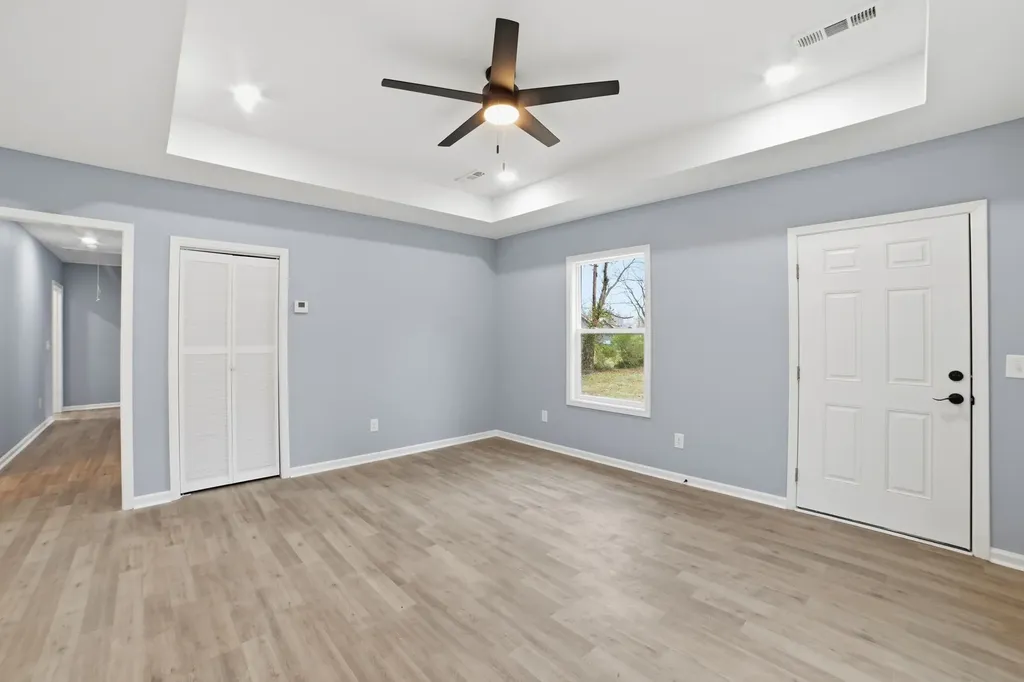 104 Fairground Drive Waverly TN 37185